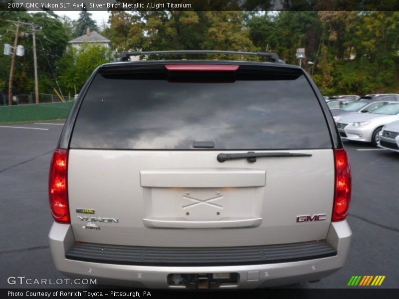 Silver Birch Metallic / Light Titanium 2007 GMC Yukon SLT 4x4