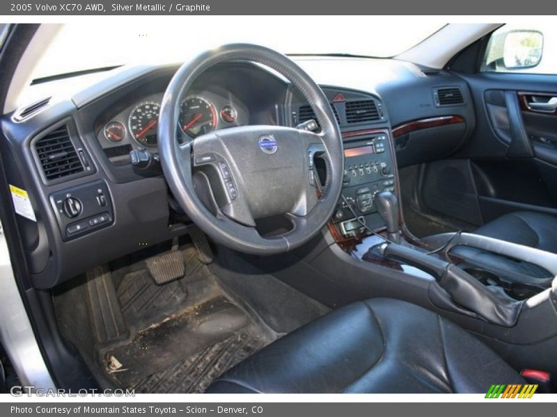 Silver Metallic / Graphite 2005 Volvo XC70 AWD