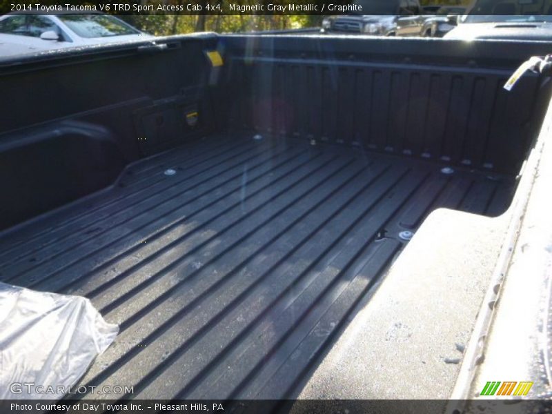 Magnetic Gray Metallic / Graphite 2014 Toyota Tacoma V6 TRD Sport Access Cab 4x4