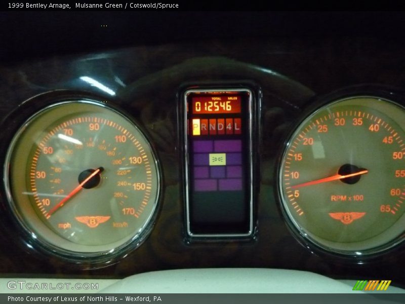 Mulsanne Green / Cotswold/Spruce 1999 Bentley Arnage