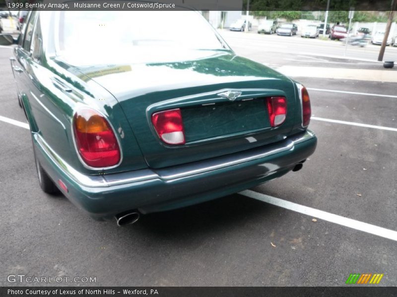 Mulsanne Green / Cotswold/Spruce 1999 Bentley Arnage