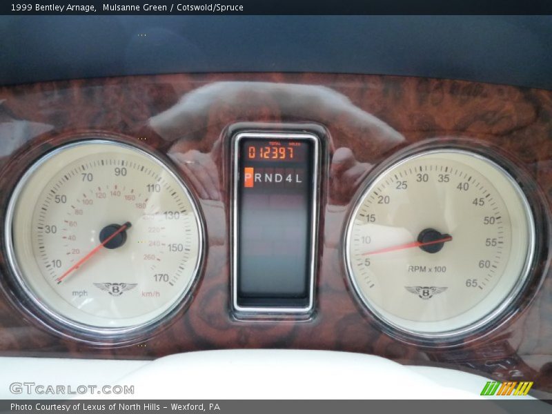  1999 Arnage   Gauges