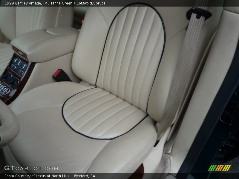 Mulsanne Green / Cotswold/Spruce 1999 Bentley Arnage