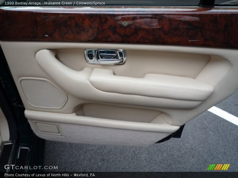 Mulsanne Green / Cotswold/Spruce 1999 Bentley Arnage