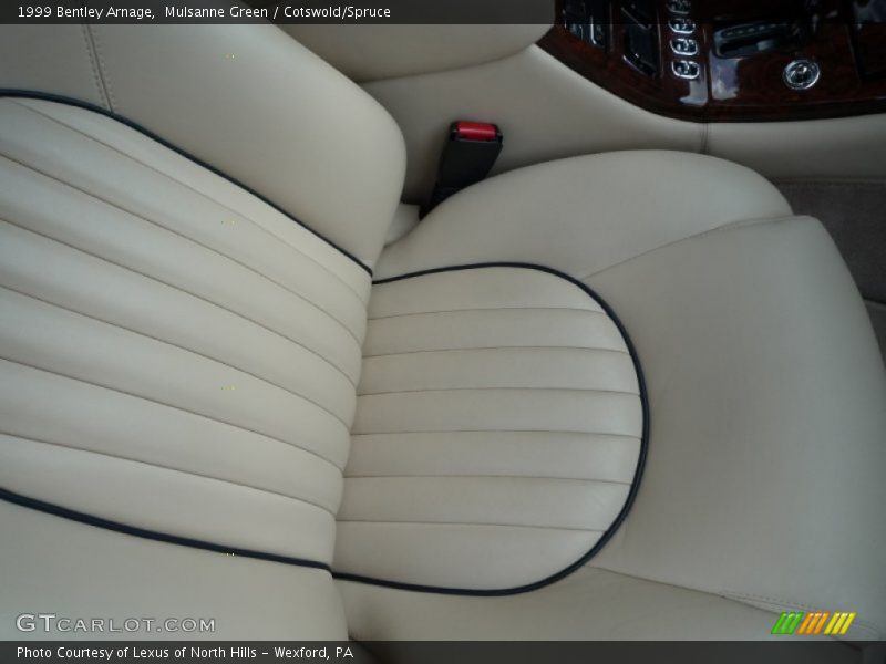 Mulsanne Green / Cotswold/Spruce 1999 Bentley Arnage