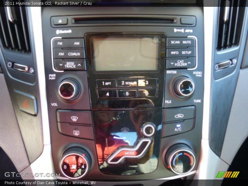 Radiant Silver / Gray 2011 Hyundai Sonata GLS