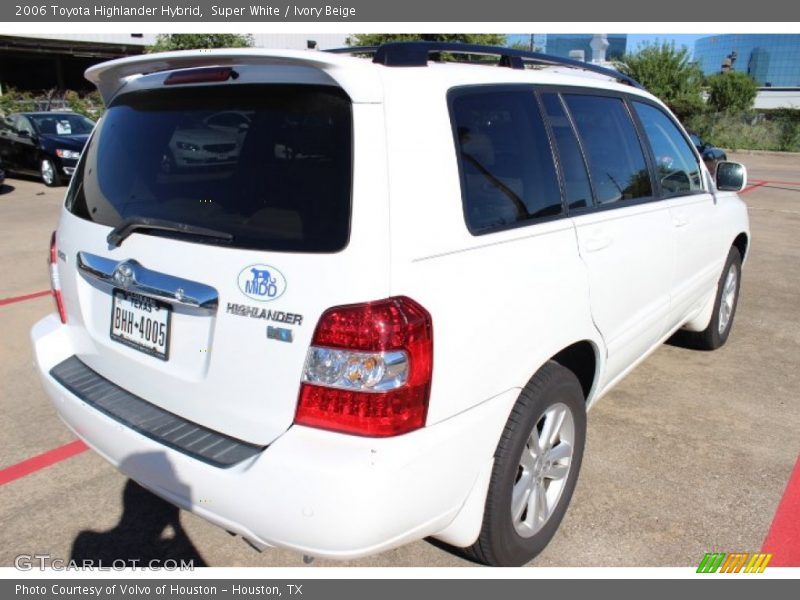 Super White / Ivory Beige 2006 Toyota Highlander Hybrid