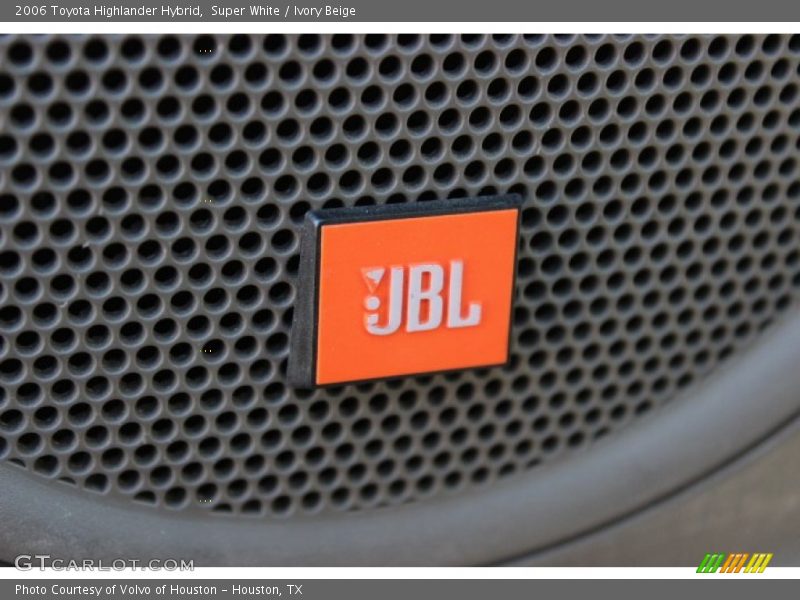 Super White / Ivory Beige 2006 Toyota Highlander Hybrid