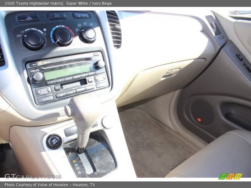 Super White / Ivory Beige 2006 Toyota Highlander Hybrid