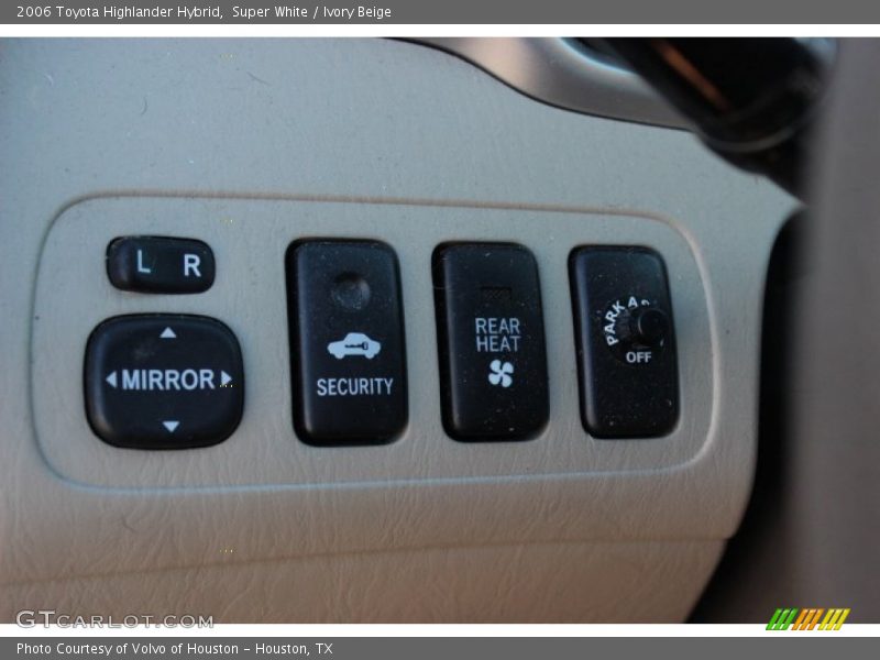 Super White / Ivory Beige 2006 Toyota Highlander Hybrid