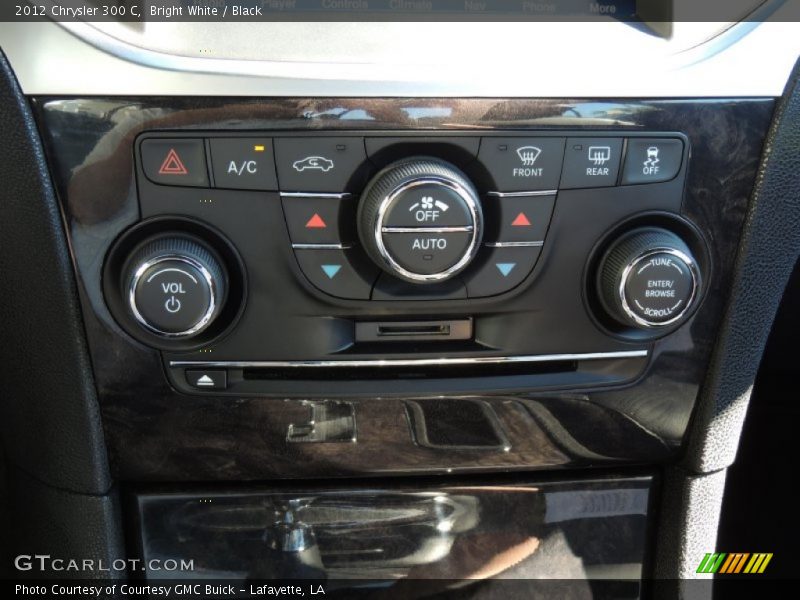Bright White / Black 2012 Chrysler 300 C