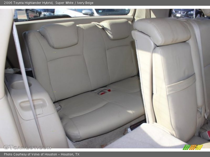 Super White / Ivory Beige 2006 Toyota Highlander Hybrid
