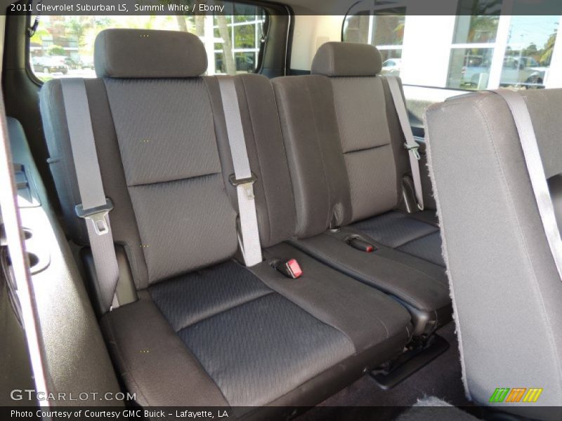 Summit White / Ebony 2011 Chevrolet Suburban LS