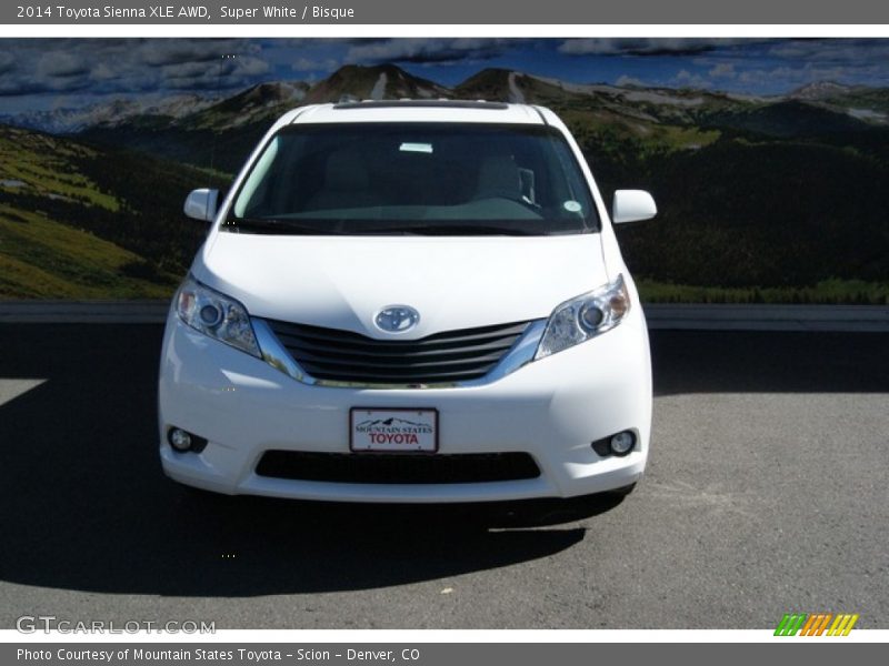 Super White / Bisque 2014 Toyota Sienna XLE AWD