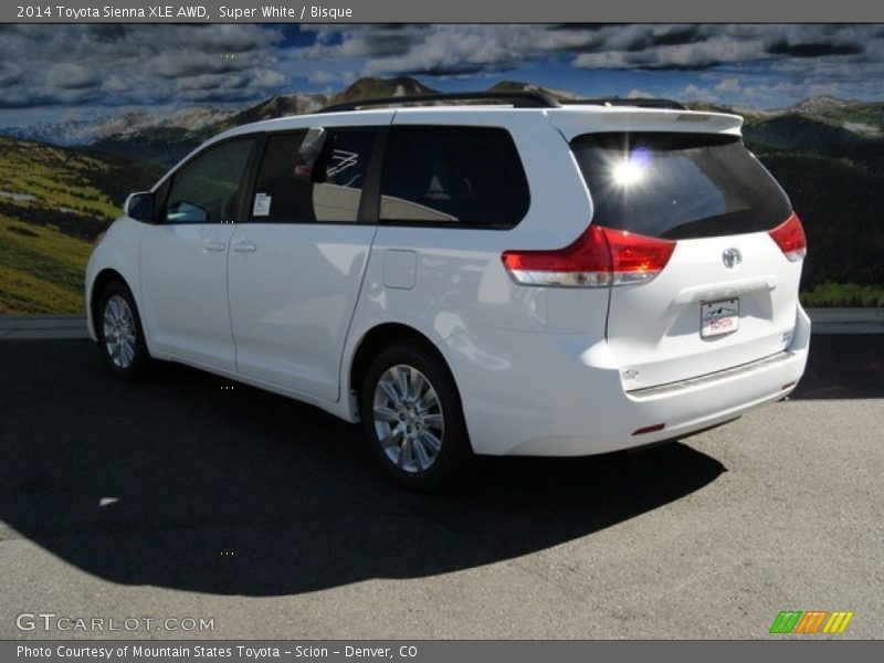 Super White / Bisque 2014 Toyota Sienna XLE AWD