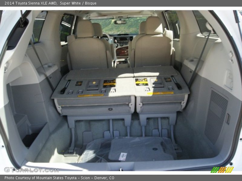 Super White / Bisque 2014 Toyota Sienna XLE AWD