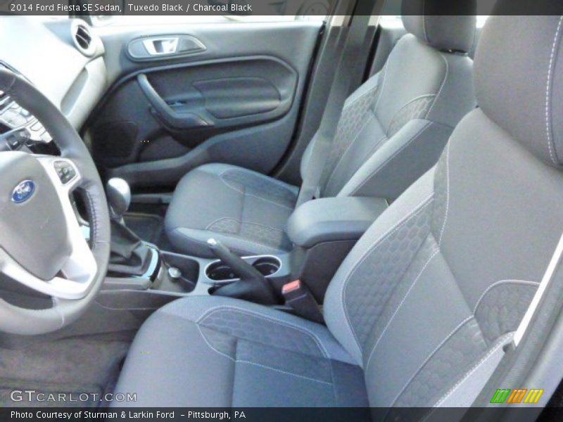 Tuxedo Black / Charcoal Black 2014 Ford Fiesta SE Sedan