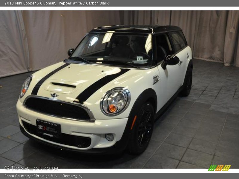 Pepper White / Carbon Black 2013 Mini Cooper S Clubman