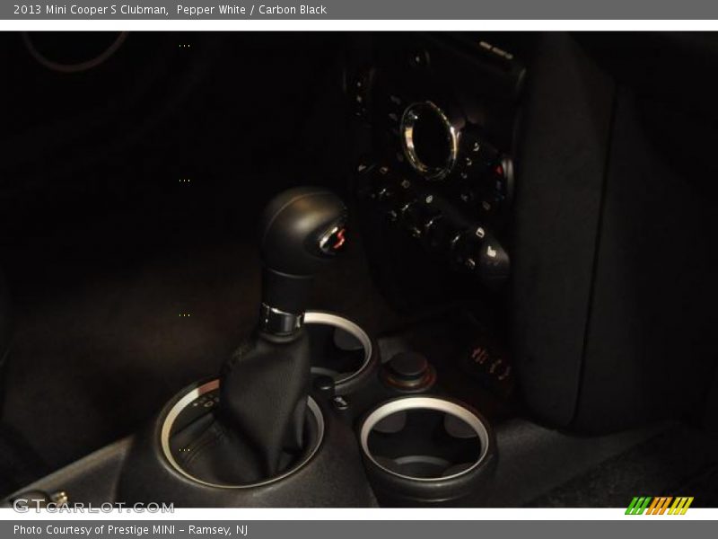 Pepper White / Carbon Black 2013 Mini Cooper S Clubman