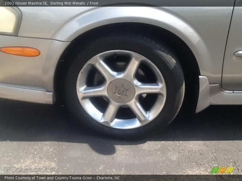 Sterling Mist Metallic / Frost 2001 Nissan Maxima SE