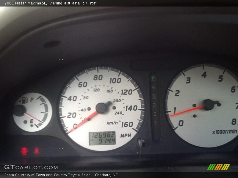 Sterling Mist Metallic / Frost 2001 Nissan Maxima SE