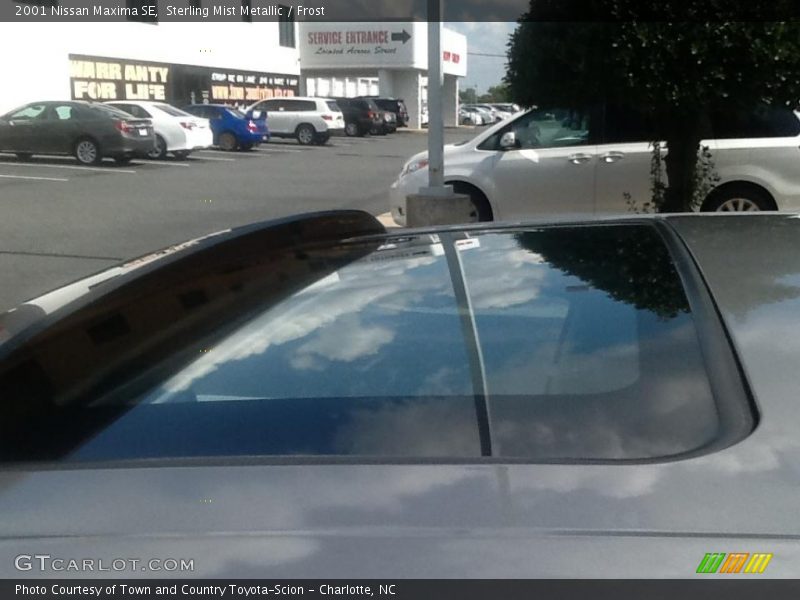 Sterling Mist Metallic / Frost 2001 Nissan Maxima SE