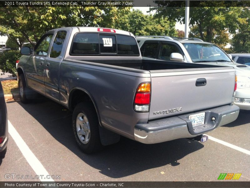 Thunder Gray Metallic / Oak 2001 Toyota Tundra SR5 Extended Cab