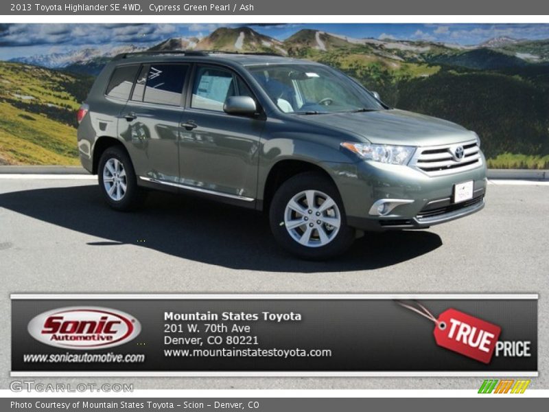 Cypress Green Pearl / Ash 2013 Toyota Highlander SE 4WD