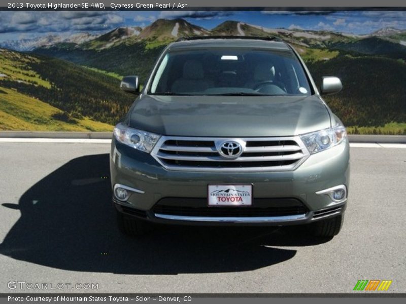 Cypress Green Pearl / Ash 2013 Toyota Highlander SE 4WD
