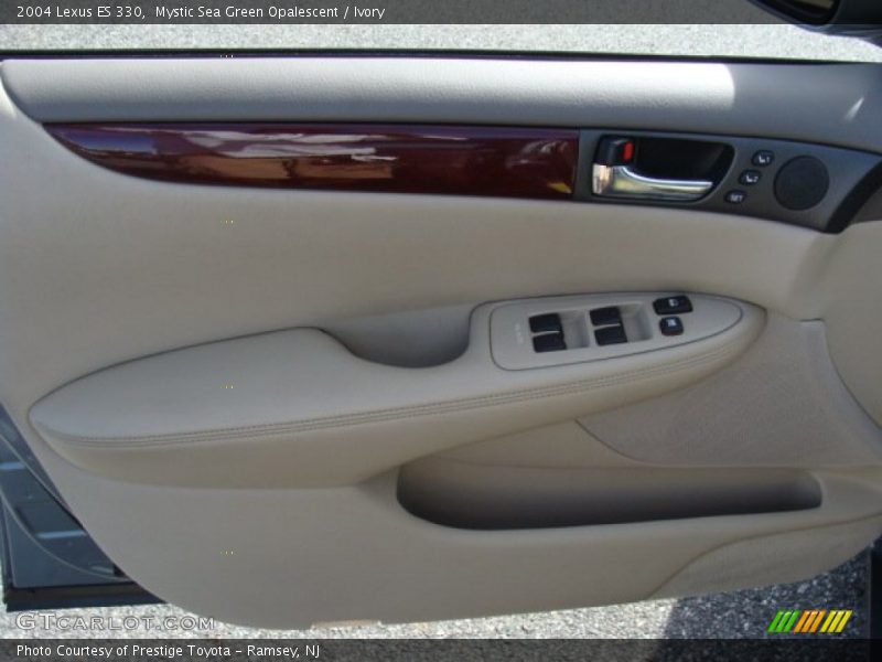 Mystic Sea Green Opalescent / Ivory 2004 Lexus ES 330