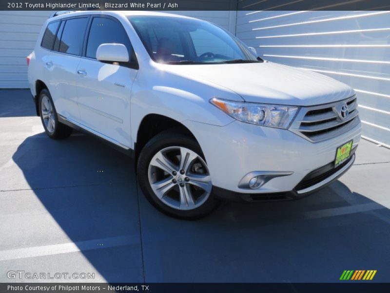 Blizzard White Pearl / Ash 2012 Toyota Highlander Limited