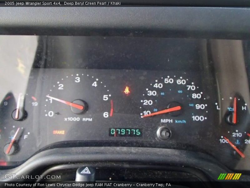 Deep Beryl Green Pearl / Khaki 2005 Jeep Wrangler Sport 4x4
