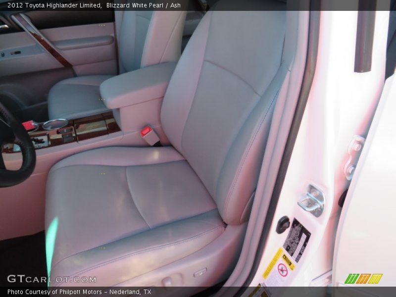 Blizzard White Pearl / Ash 2012 Toyota Highlander Limited