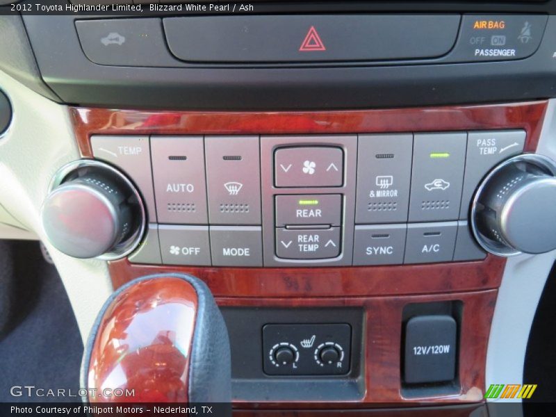 Blizzard White Pearl / Ash 2012 Toyota Highlander Limited