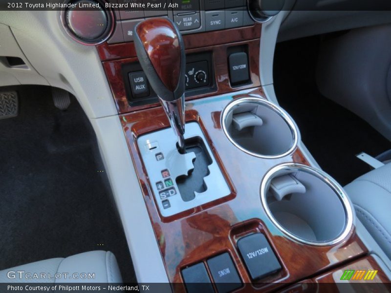 Blizzard White Pearl / Ash 2012 Toyota Highlander Limited