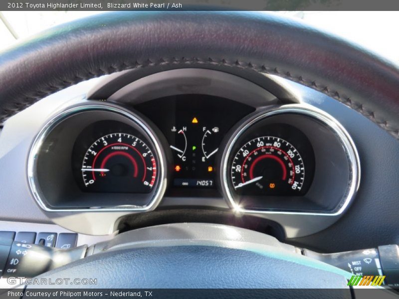 Blizzard White Pearl / Ash 2012 Toyota Highlander Limited