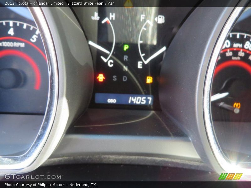 Blizzard White Pearl / Ash 2012 Toyota Highlander Limited
