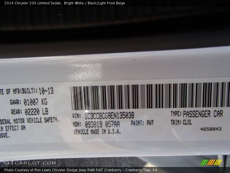 Bright White / Black/Light Frost Beige 2014 Chrysler 200 Limited Sedan