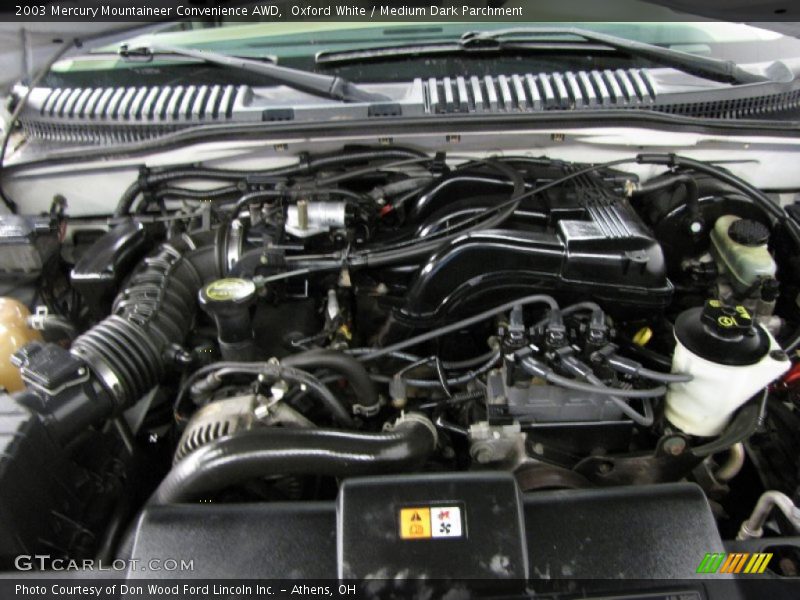 Oxford White / Medium Dark Parchment 2003 Mercury Mountaineer Convenience AWD