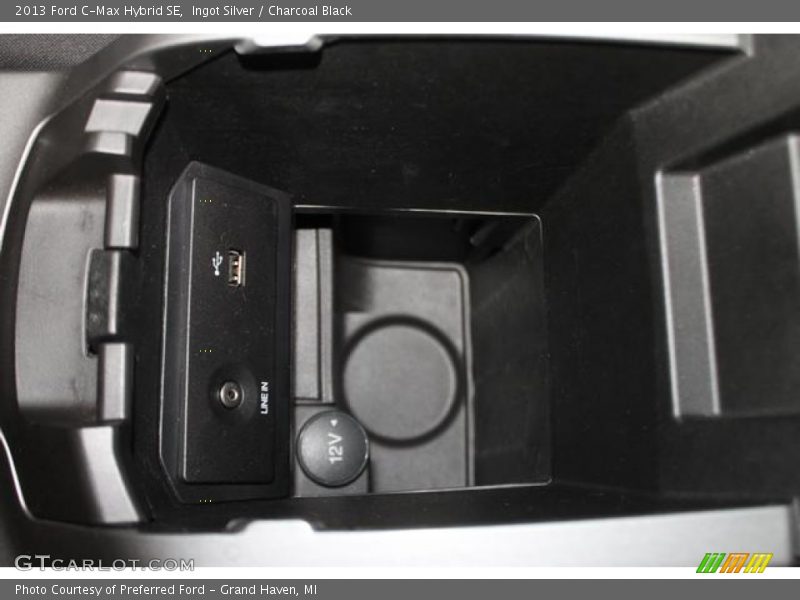 Ingot Silver / Charcoal Black 2013 Ford C-Max Hybrid SE