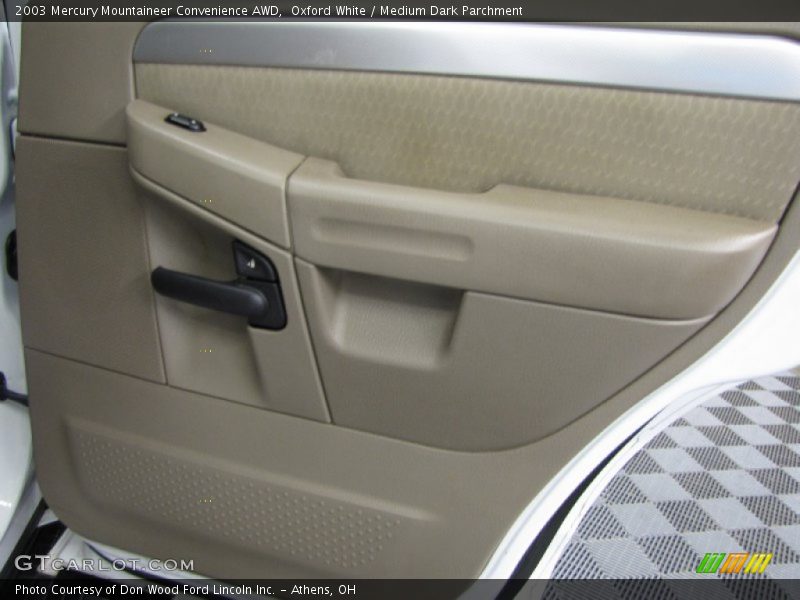 Oxford White / Medium Dark Parchment 2003 Mercury Mountaineer Convenience AWD