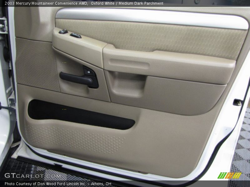 Oxford White / Medium Dark Parchment 2003 Mercury Mountaineer Convenience AWD