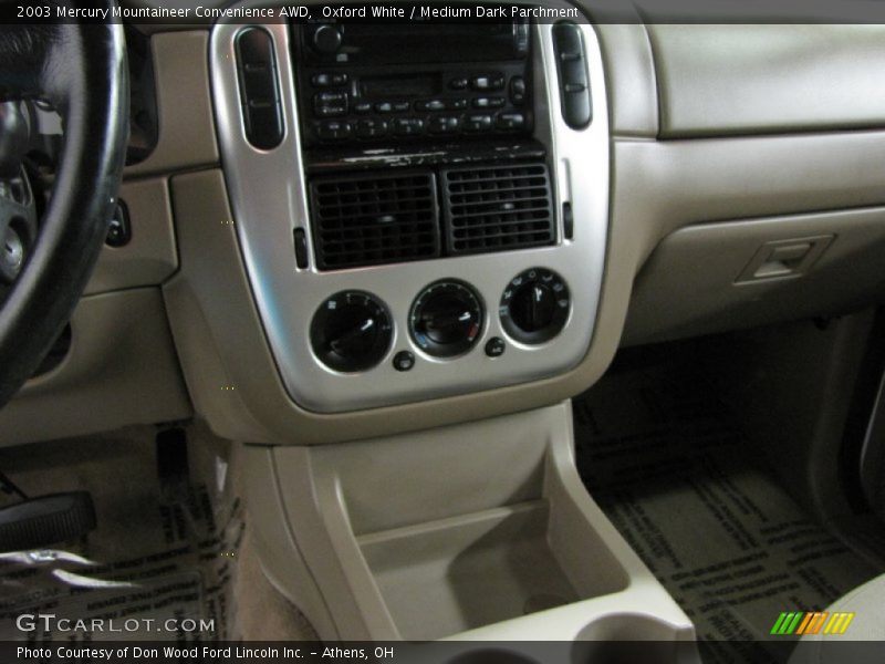 Oxford White / Medium Dark Parchment 2003 Mercury Mountaineer Convenience AWD