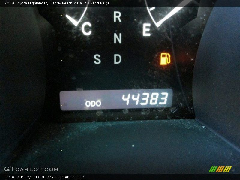 Sandy Beach Metallic / Sand Beige 2009 Toyota Highlander