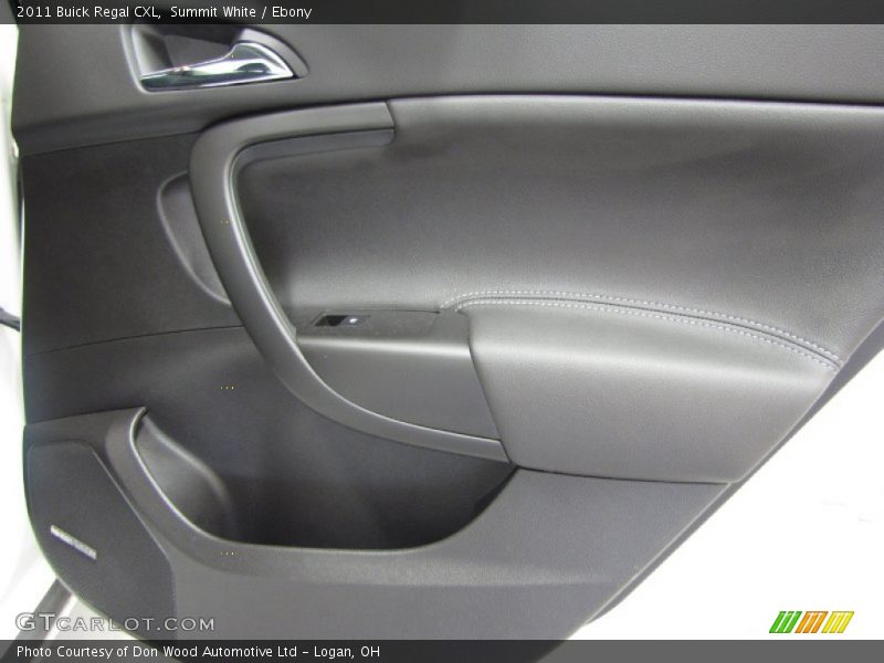 Summit White / Ebony 2011 Buick Regal CXL