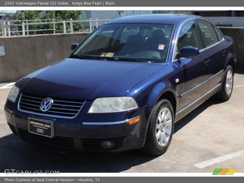 Indigo Blue Pearl / Black 2003 Volkswagen Passat GLS Sedan