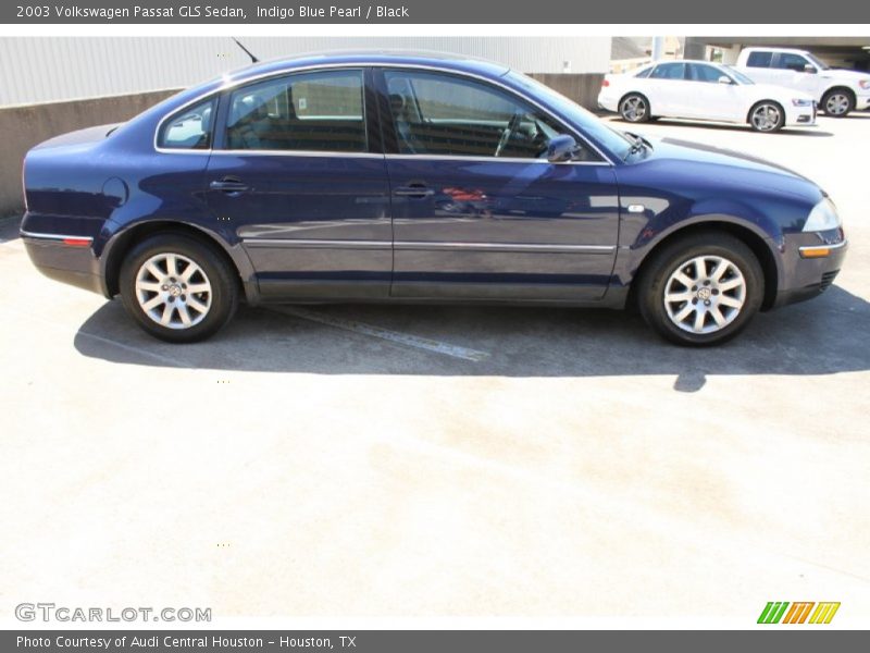 Indigo Blue Pearl / Black 2003 Volkswagen Passat GLS Sedan