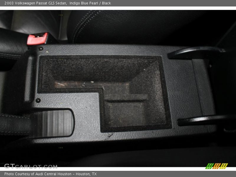 Indigo Blue Pearl / Black 2003 Volkswagen Passat GLS Sedan