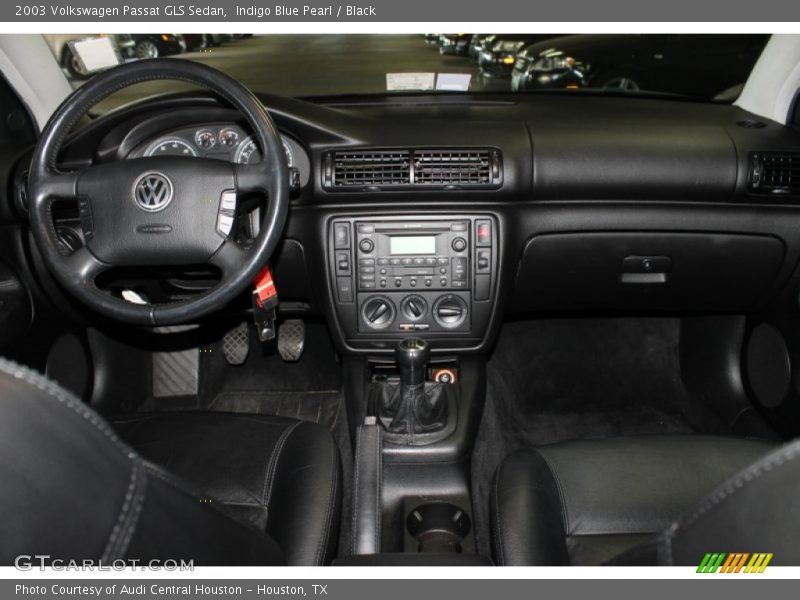 Indigo Blue Pearl / Black 2003 Volkswagen Passat GLS Sedan