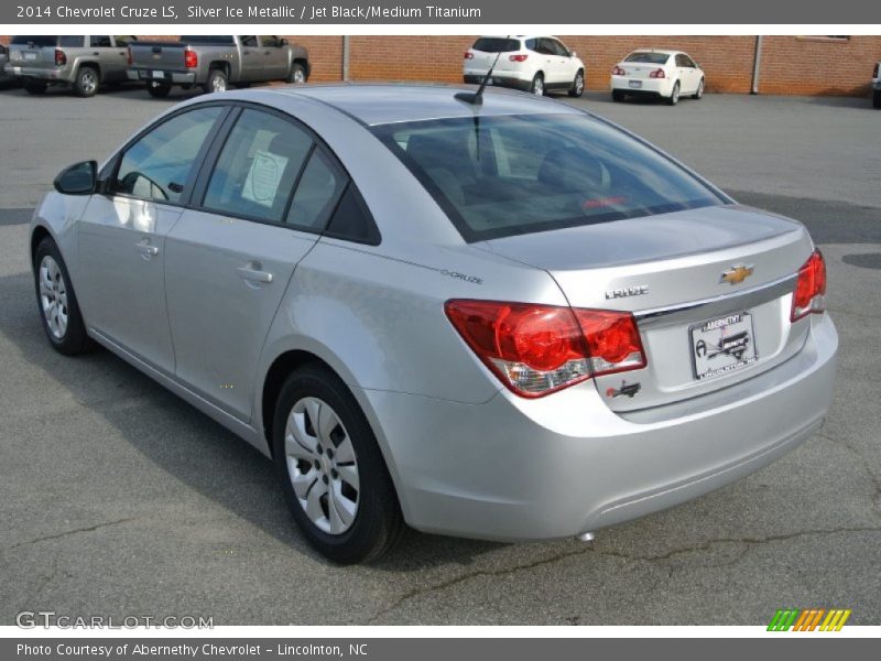 Silver Ice Metallic / Jet Black/Medium Titanium 2014 Chevrolet Cruze LS